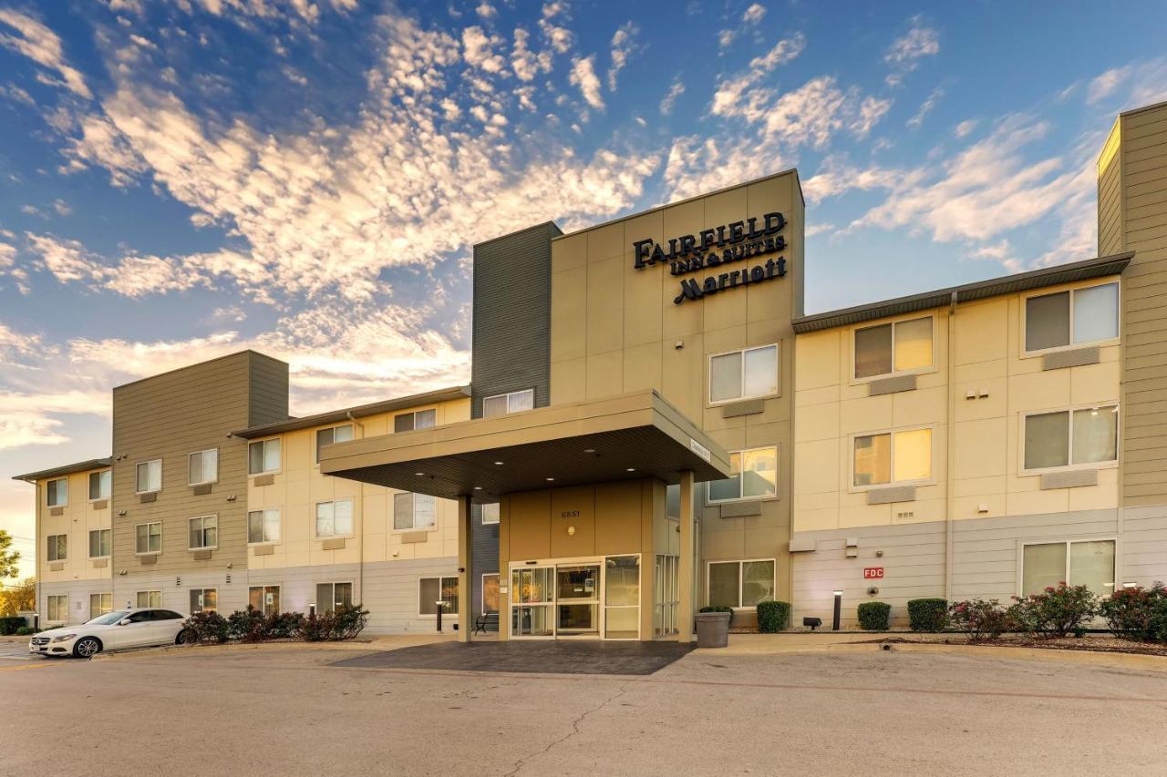 Fairfield Inn & Suites By Marriott Fort Worth I-30 West Near Nas Jrb Eksteriør bilde