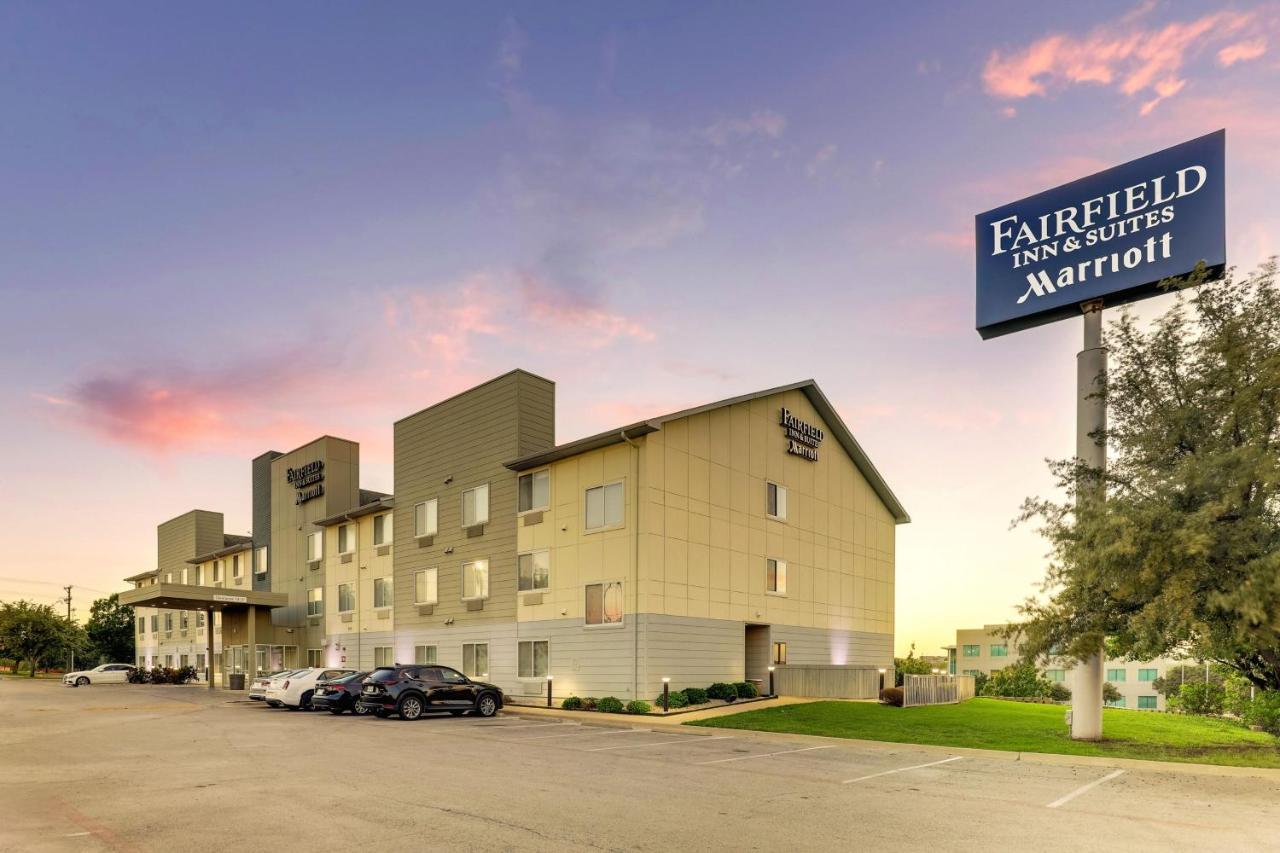 Fairfield Inn & Suites By Marriott Fort Worth I-30 West Near Nas Jrb Eksteriør bilde